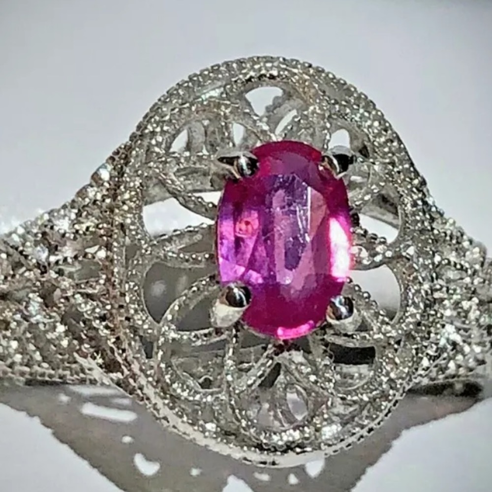 Natural pink sapphire ring